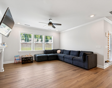 125 Fairport Lane - Photo Thumbnail 18
