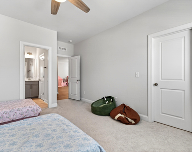 125 Fairport Lane - Photo Thumbnail 25