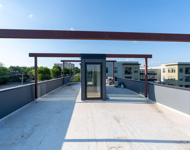 400 E Martin Street - Photo Thumbnail 26
