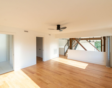 400 E Martin Street - Photo Thumbnail 16