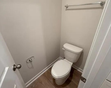 1050 Winding Spring Drive - Photo Thumbnail 22