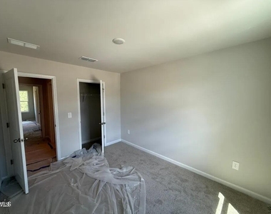 1050 Winding Spring Drive - Photo Thumbnail 12