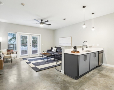 2505 Thornton Rd - Photo Thumbnail 7