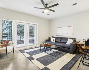 2505 Thornton Rd - Photo Thumbnail 2