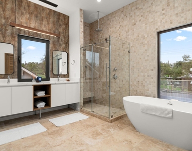 2915 Chisholm Trl - Photo Thumbnail 21