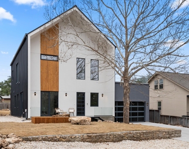 2915 Chisholm Trl - Photo Thumbnail 2