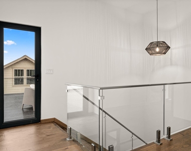 2915 Chisholm Trl - Photo Thumbnail 18