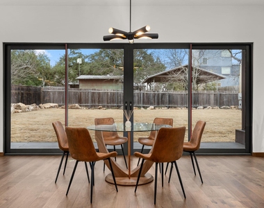 2915 Chisholm Trl - Photo Thumbnail 14