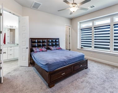 224 Draco St - Photo Thumbnail 4