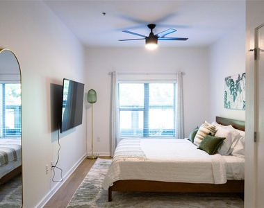 2505 Thornton Rd - Photo Thumbnail 17