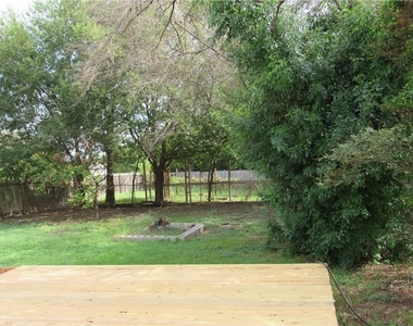 1603 Shotwell Ln - Photo Thumbnail 18