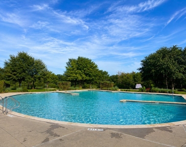 374 Wincliff Dr - Photo Thumbnail 31