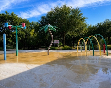 374 Wincliff Dr - Photo Thumbnail 32