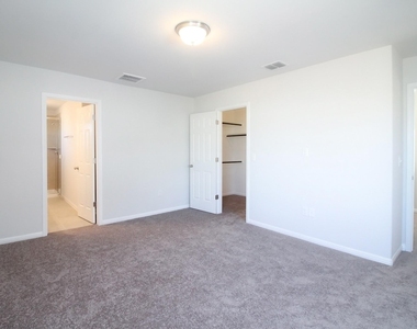 10305 Forest Grove Dr - Photo Thumbnail 7