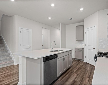 11509 Copperstone Ave - Photo Thumbnail 8