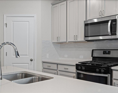 11509 Copperstone Ave - Photo Thumbnail 9