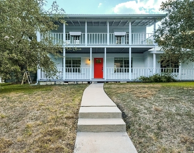 1011 Berrywood Dr - Photo Thumbnail 1