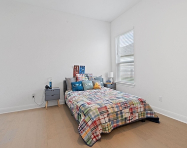 309 Pear Tree Ln - Photo Thumbnail 34