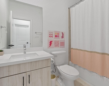 309 Pear Tree Ln - Photo Thumbnail 32