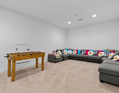 309 Pear Tree Ln - Photo Thumbnail 19