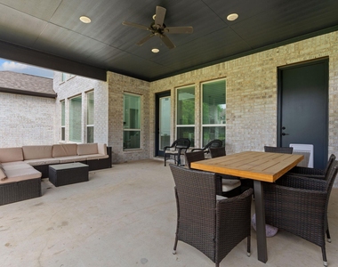 309 Pear Tree Ln - Photo Thumbnail 37