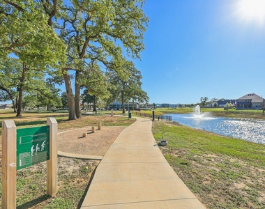 133 Plumbago Loop - Photo Thumbnail 32
