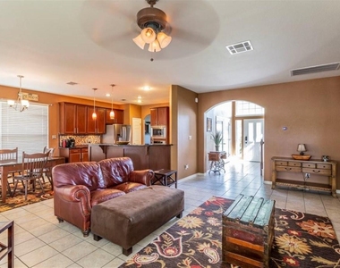 1100 Antelope Rdg - Photo Thumbnail 3