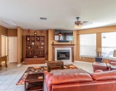 1100 Antelope Rdg - Photo Thumbnail 2