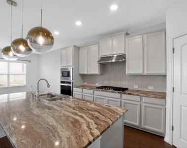 108 Meadow Wood Cv - Photo Thumbnail 8