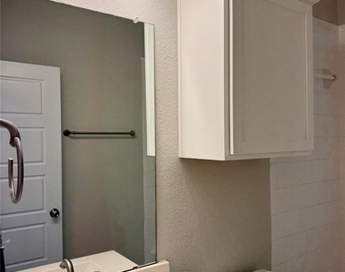 7403 Pantherpaw St - Photo Thumbnail 11