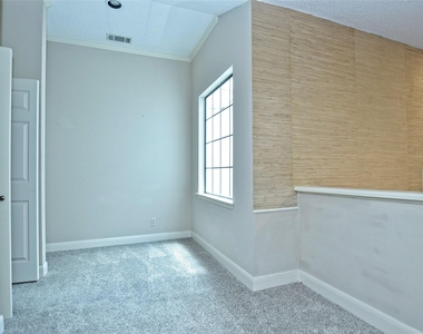 10215 River Plantation Dr - Photo Thumbnail 24