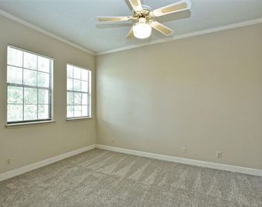 10215 River Plantation Dr - Photo Thumbnail 28