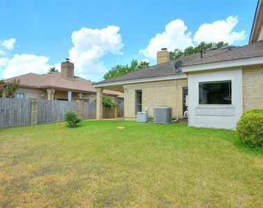 10215 River Plantation Dr - Photo Thumbnail 34