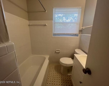 3119 Belden Circle - Photo Thumbnail 5