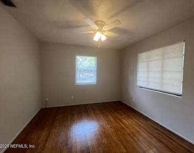 3119 Belden Circle - Photo Thumbnail 7