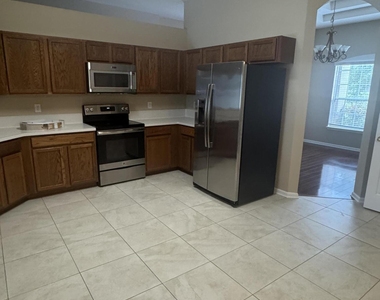 2439 Woodstork Court - Photo Thumbnail 6