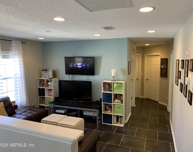 3740 Creswick Circle - Photo Thumbnail 17