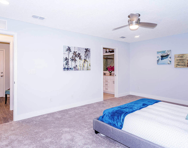 707 Amberjack Lane - Photo Thumbnail 15