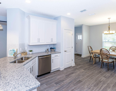 707 Amberjack Lane - Photo Thumbnail 9