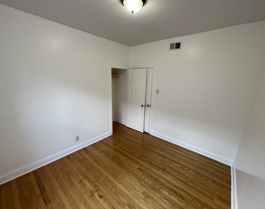7123 S Merrill Avenue - Photo Thumbnail 7