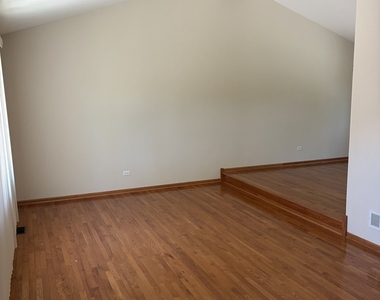 14310 Mallard Drive - Photo Thumbnail 5