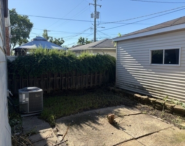 7535 W Foster Avenue - Photo Thumbnail 19