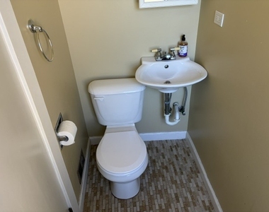 7535 W Foster Avenue - Photo Thumbnail 17