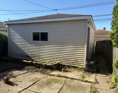 7535 W Foster Avenue - Photo Thumbnail 18
