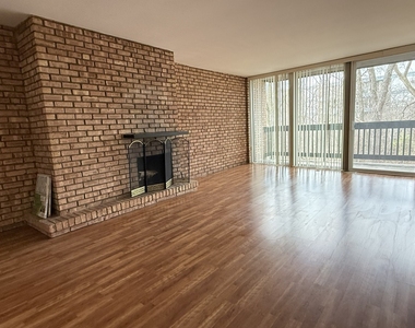5500 Hillcrest Lane - Photo Thumbnail 1