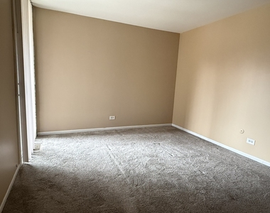 5500 Hillcrest Lane - Photo Thumbnail 7