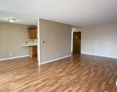 5500 Hillcrest Lane - Photo Thumbnail 5