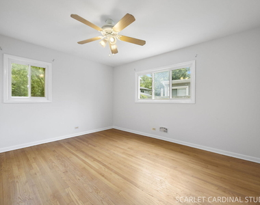 569 S Park Road - Photo Thumbnail 5