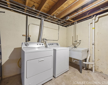 569 S Park Road - Photo Thumbnail 9