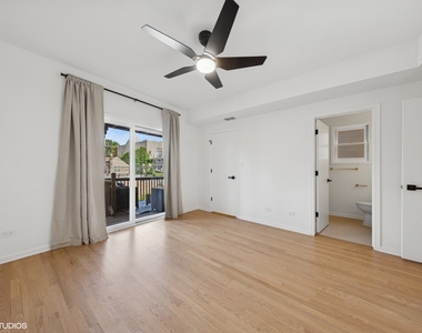 1064 N Marshfield Avenue - Photo Thumbnail 8